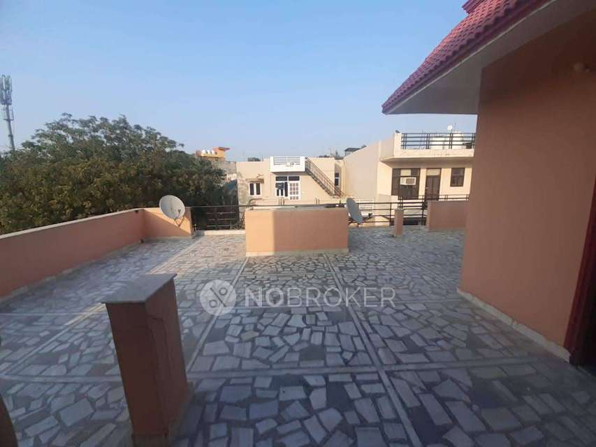 4+ BHK House For Sale  In Sector 23