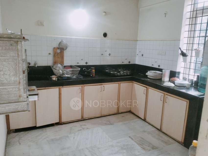 4+ BHK Flat For Sale  In Chanda Nagar