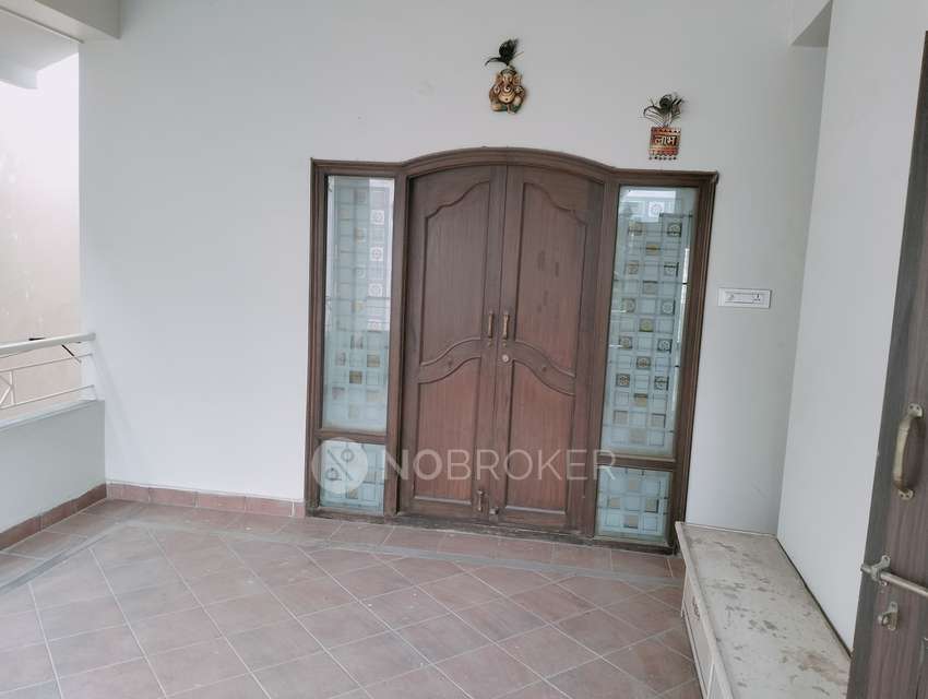 4+ BHK Flat For Sale  In Chanda Nagar