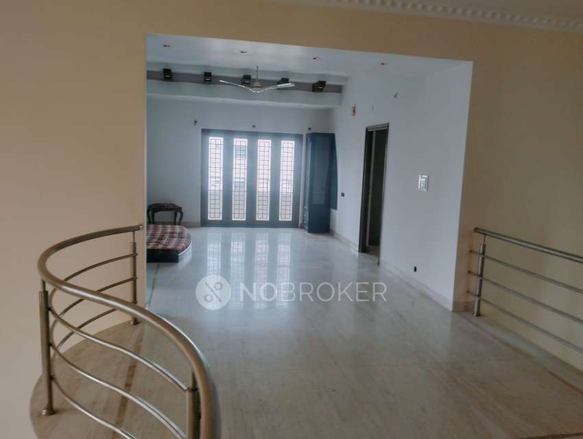 4+ BHK Flat For Sale  In Chanda Nagar