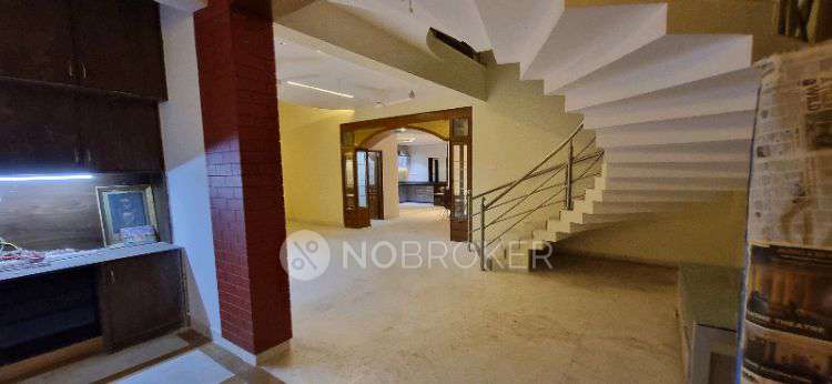 4+ BHK Flat For Sale  In Chanda Nagar