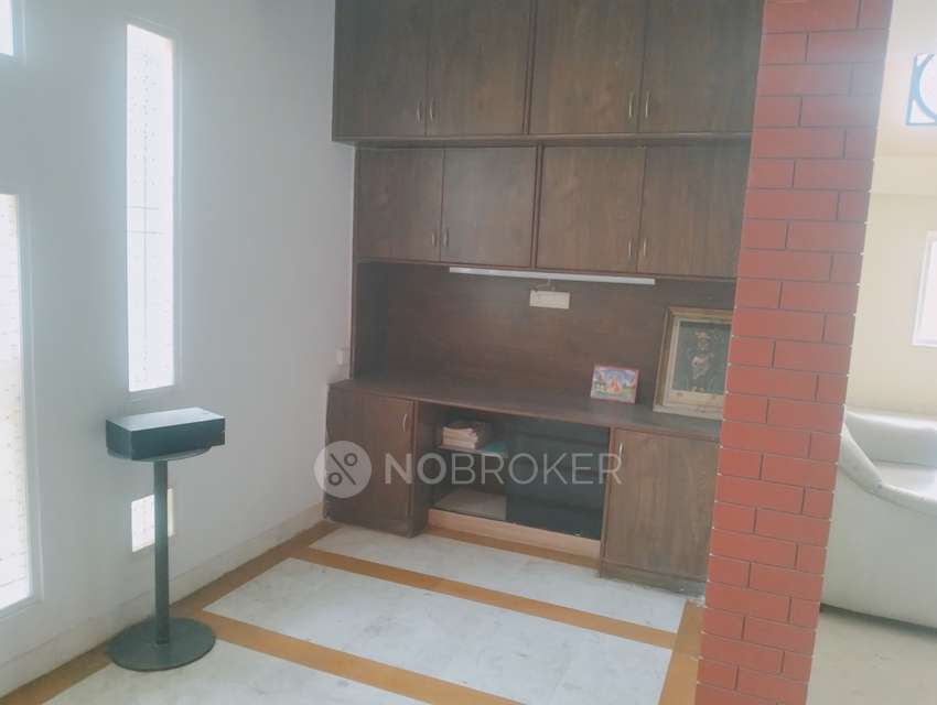 4+ BHK Flat For Sale  In Chanda Nagar
