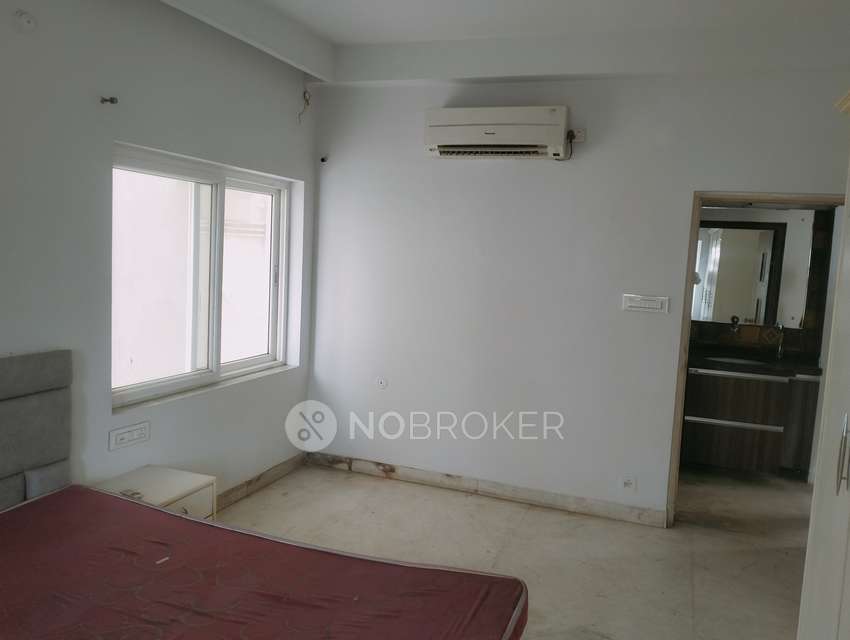 4+ BHK Flat For Sale  In Chanda Nagar