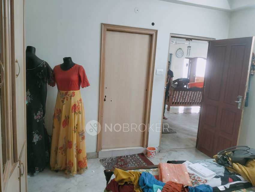 4+ BHK Flat For Sale  In Chanda Nagar