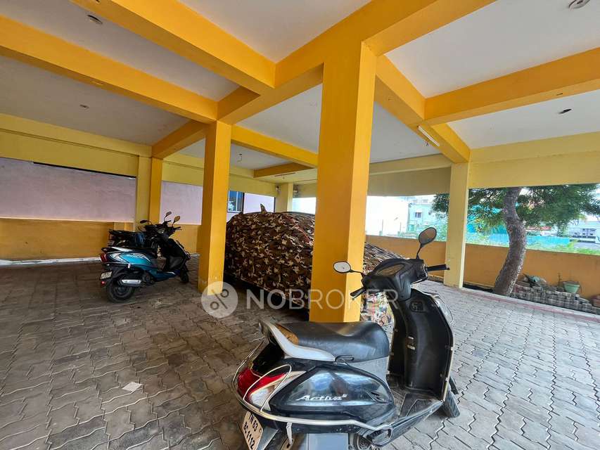 2 BHK Flat In Elegant Avenue  For Sale  In Kundrathur Main Rd