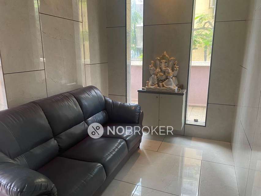 1 BHK Flat In Gulmohar Apartment  For Sale  In Chembur East