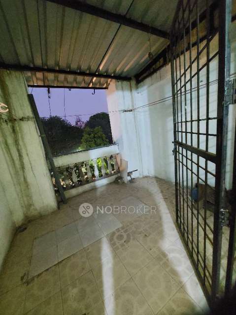 1 BHK Flat In Sterling Enclave, Khurshid Complex, Laxmi Rd, Bodke Wada, New Nana Peth, Ganesh Peth, Pune, Maharashtra 411002 For Sale  In New Nana Peth