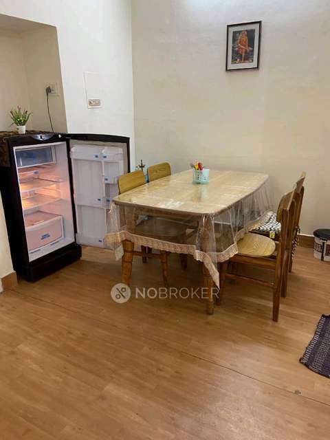 Shared Room for Female In 2 BHK  In Ashirvad Aprtments In Ashirvad Apartment