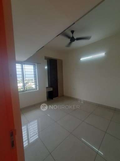 2 BHK Flat In Radiance Suprema For Sale  In Madhavaram