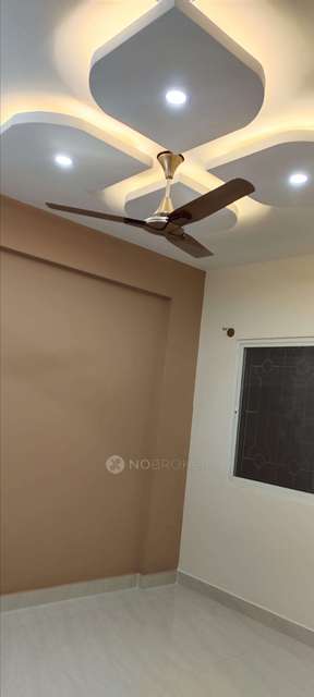 3 BHK Flat In May Flower Lakshmi Apartment, Hebbal for Lease  In Hebbal