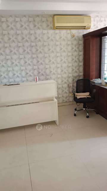 4 BHK Flat For Sale  In Greater Kailash