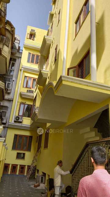 4 BHK Flat For Sale  In Greater Kailash