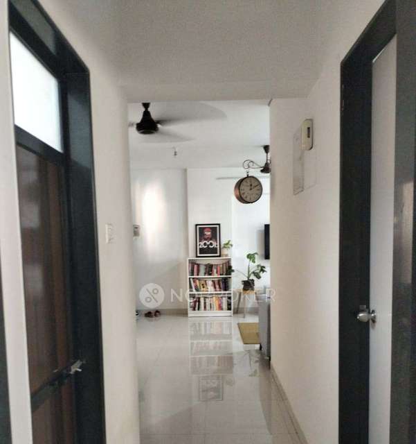 2 BHK Flat In  Geetanjali For Sale  In  Vile Parle East