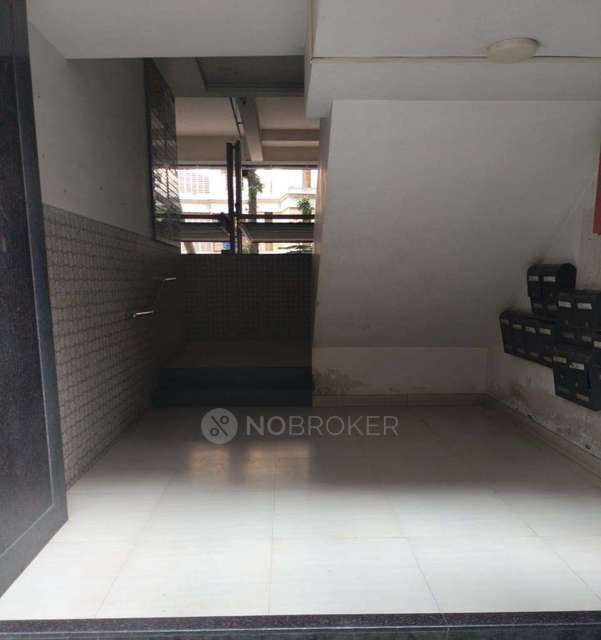 2 BHK Flat In  Geetanjali For Sale  In  Vile Parle East