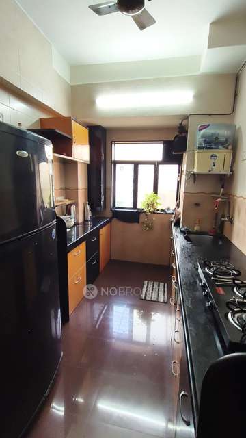 2 BHK Flat In Saket Complex, Kalwa For Sale  In Thane West