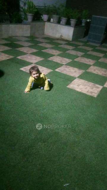 4 BHK Flat In Standalone Building  For Sale  In Model Town 