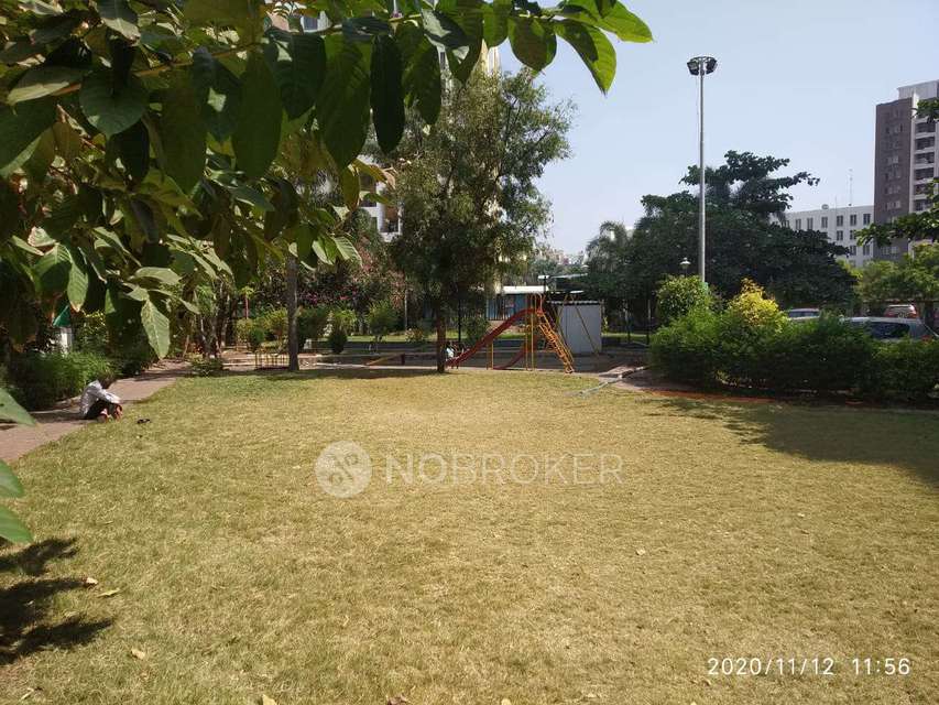 1 BHK Flat In Silver Springs For Sale  In Wagholi