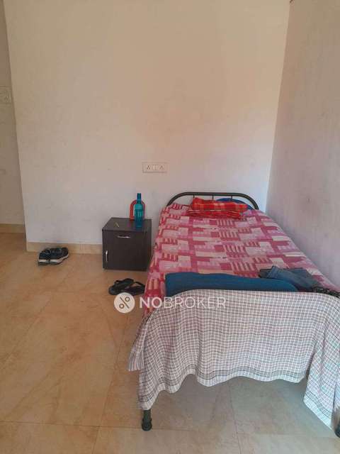 1 BHK Flat In Sai Nivas   Vishrantwadi for Rent  In Chavara Church Vishrantwadi