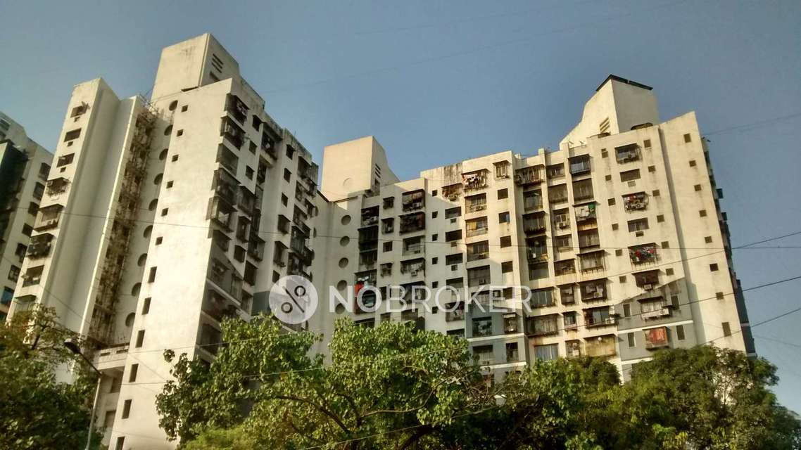 2 BHK Flat In Nirmal Life Style Complex Topaz, Mumbai For Sale  In Vikhroli