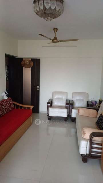 2 BHK Flat In Shri Ganesh Chs For Sale  In Goregaon West