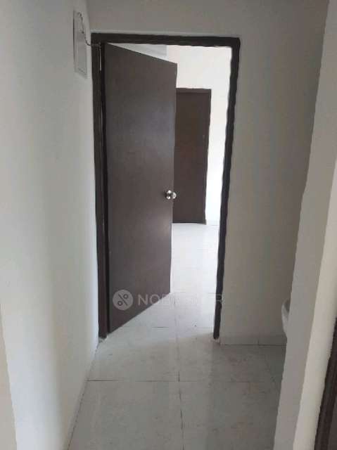 2 BHK Flat In Subhash Builders Vardhaman Township for Rent  In Hadapsar