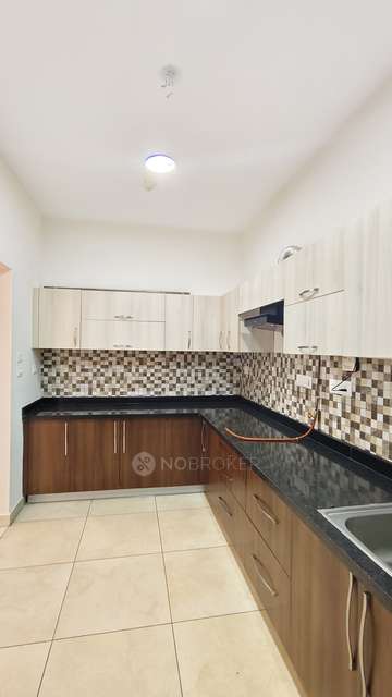 2 BHK Flat In Prestige Lakeside Habitat for Rent  In Varthur
