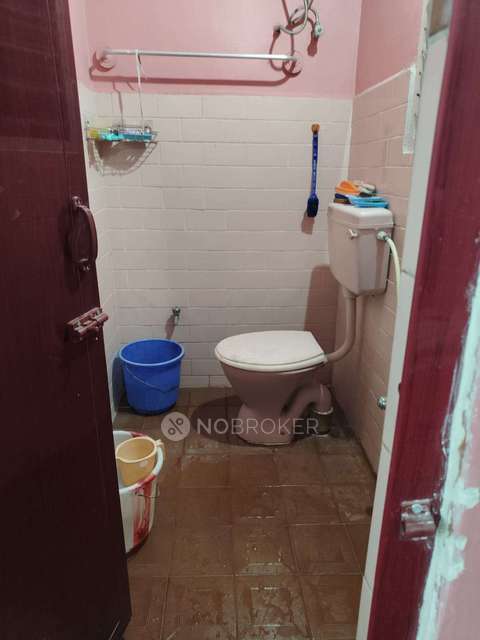 2 BHK Flat In Arihants Flat Owners Association,  For Sale  In Lake View Road, West Mambalam