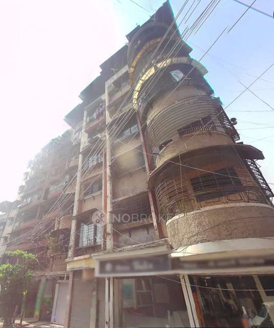 2 BHK Flat In Good Luck Apartment For Sale  In Khemani Rd