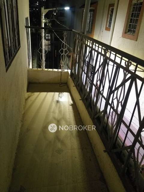 1 RK Flat In Sb for Rent  In Hadapsar