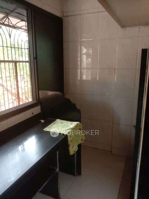 2 BHK Flat In Vivekanand Chs, Dombivli East For Sale  In Guru Mandir Road