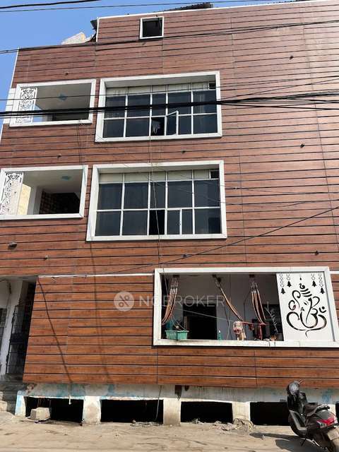 PG for Boys in New Industrial Twp