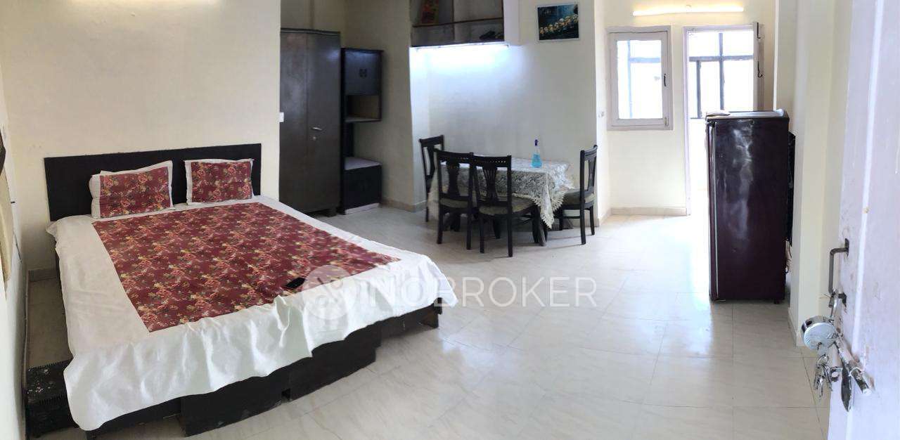 1 RK Flat In N.r.i. Complex Gk 4 for Rent  In Greater Kailash
