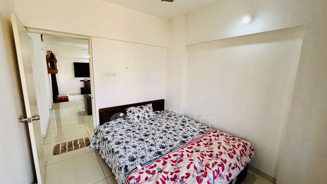 3 BHK Flat In Green County for Rent  In Fursungi