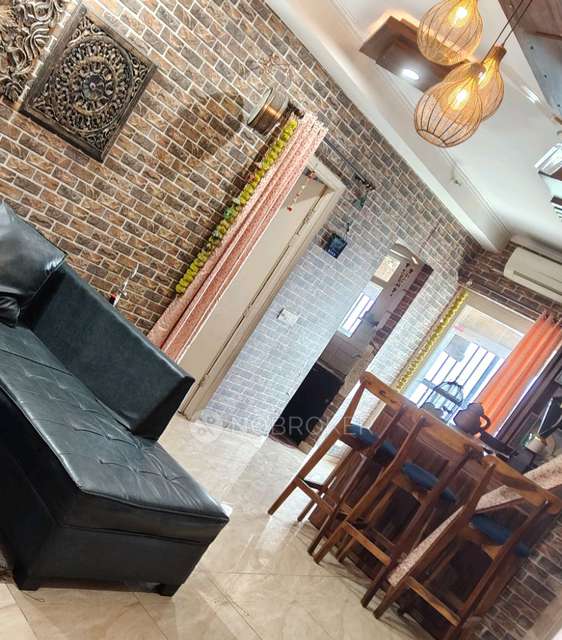 3 BHK Flat In Gaur Atulyam For Sale  In Omicron I