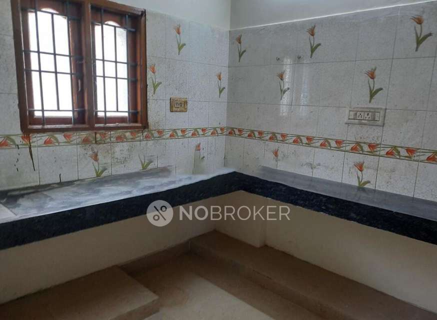 2 BHK Flat for Rent  In Mangadu Public School