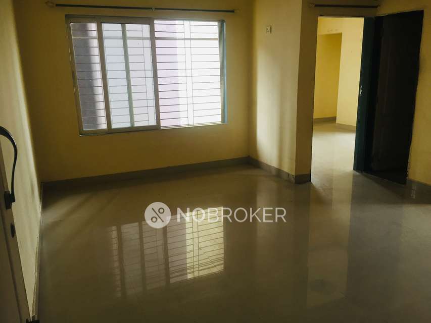 1 BHK Flat In Batul House For Sale  In Mazgaon