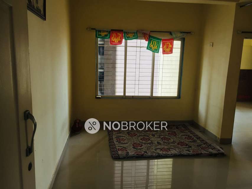 1 BHK Flat In Batul House For Sale  In Mazgaon