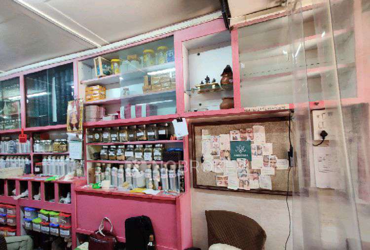 Shop in Lower Parel, Mumbai for Rent 