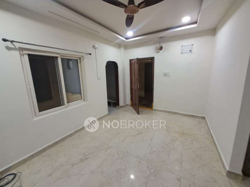 2 BHK Flat In Sai Deepthi Towers For Sale  In Moula Ali