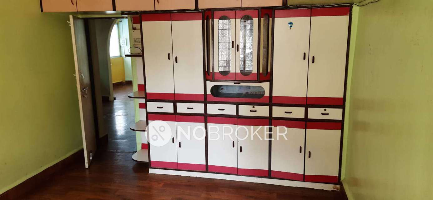 2 BHK Flat In Kumar Co Operative Housing Society for Rent  In Sinhagad Road