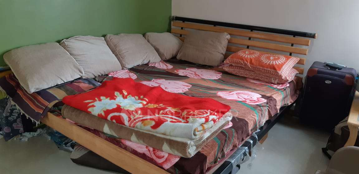 4+ BHK House For Sale  In  Kadugondanahalli