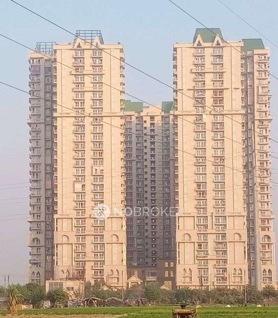 4 BHK Flat In Apex The Kremlin For Sale  In Indirapuram