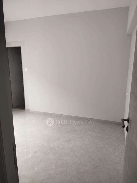 2 BHK Flat In Harmony Mahashreenathji Chsl For Sale  In Borivali West