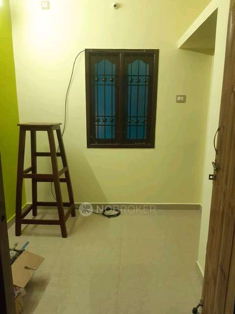 2 BHK Flat In Hashim Apartment for Rent  In Ramasamy Street