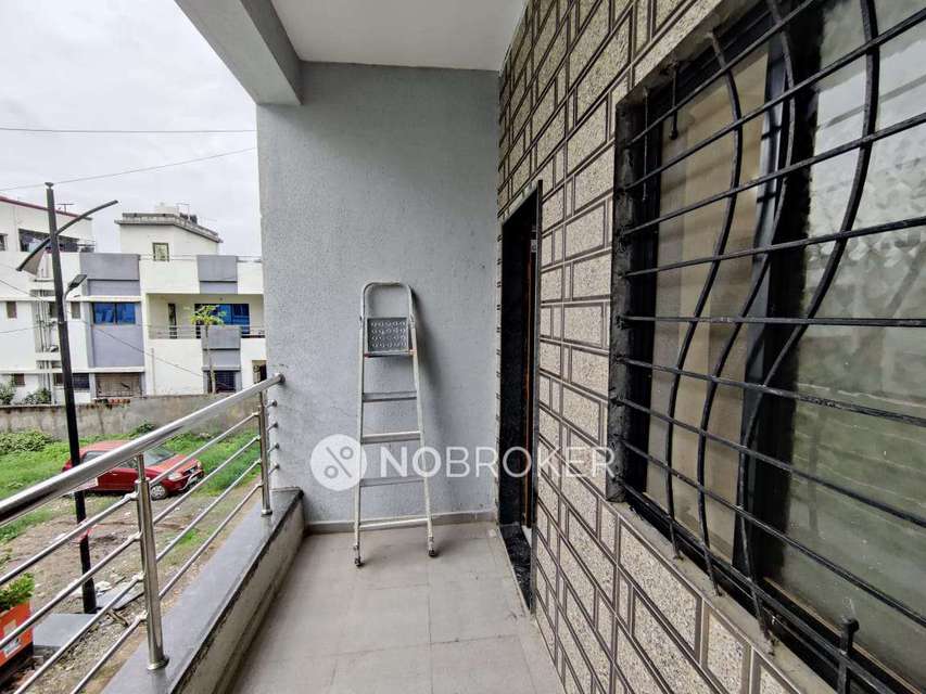 1 RK Flat In Patil Building for Rent  In Lohegaon