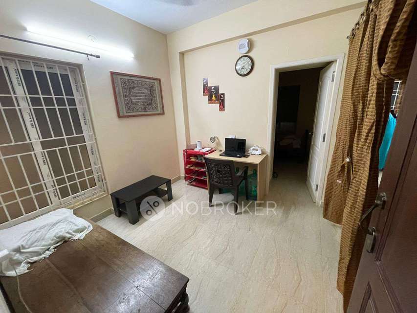 2 BHK Flat In  Karal Babylon For Sale  In Gerugambakkam