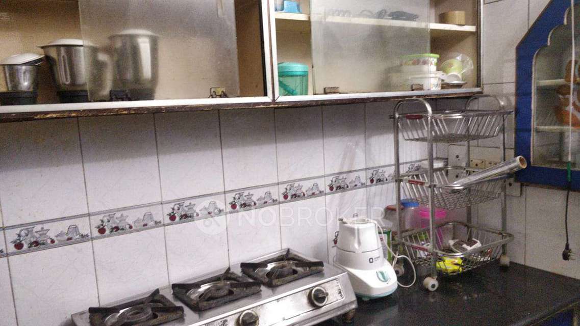 2 BHK Flat In Mig for Rent  In Sector 5, Rohini