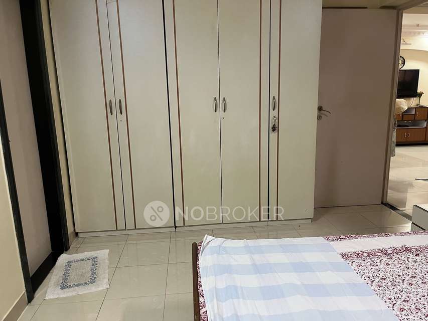 2 BHK Flat In Kairav Great Eastern Links For Sale  In Goregaon West