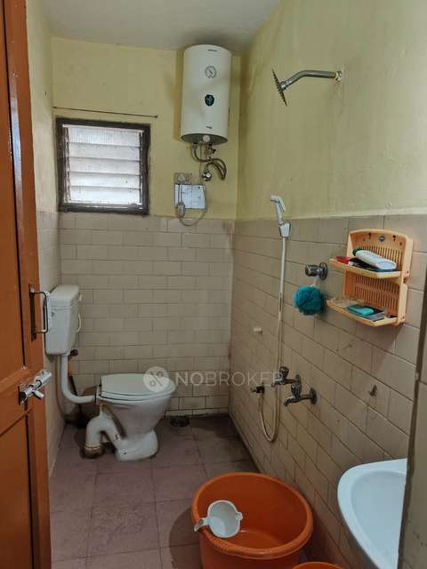 2 BHK Flat In Shri  Hari Krupa For Sale  In Kottivakkam