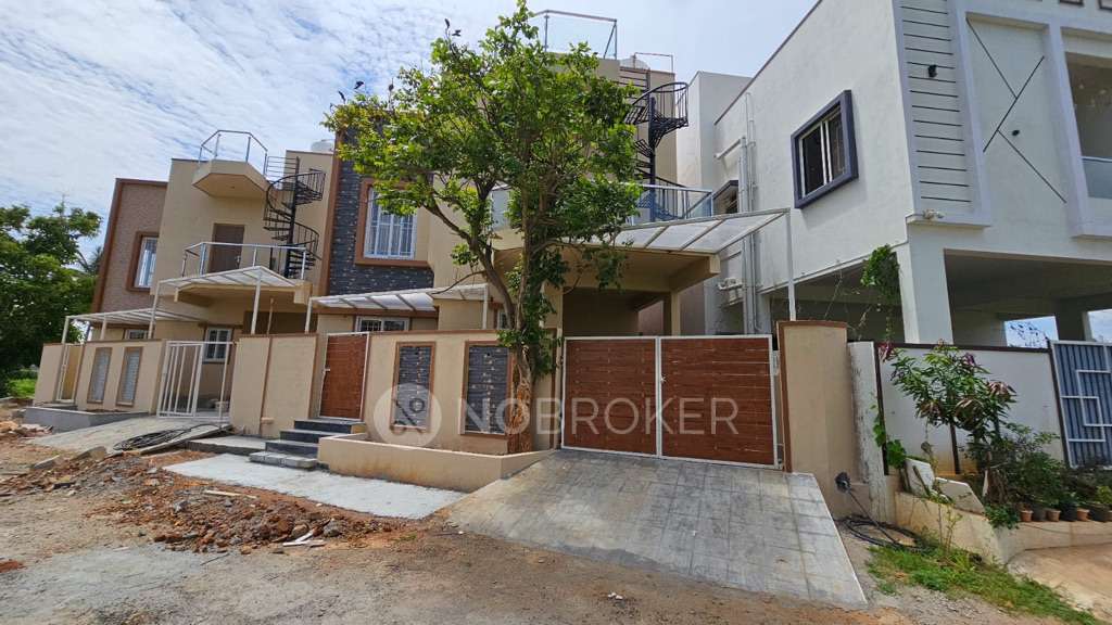 Plot For Sale  In Muthanallur